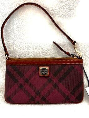 Dooney & Bourke large slim wristlet in Bordeaux plaid NWT